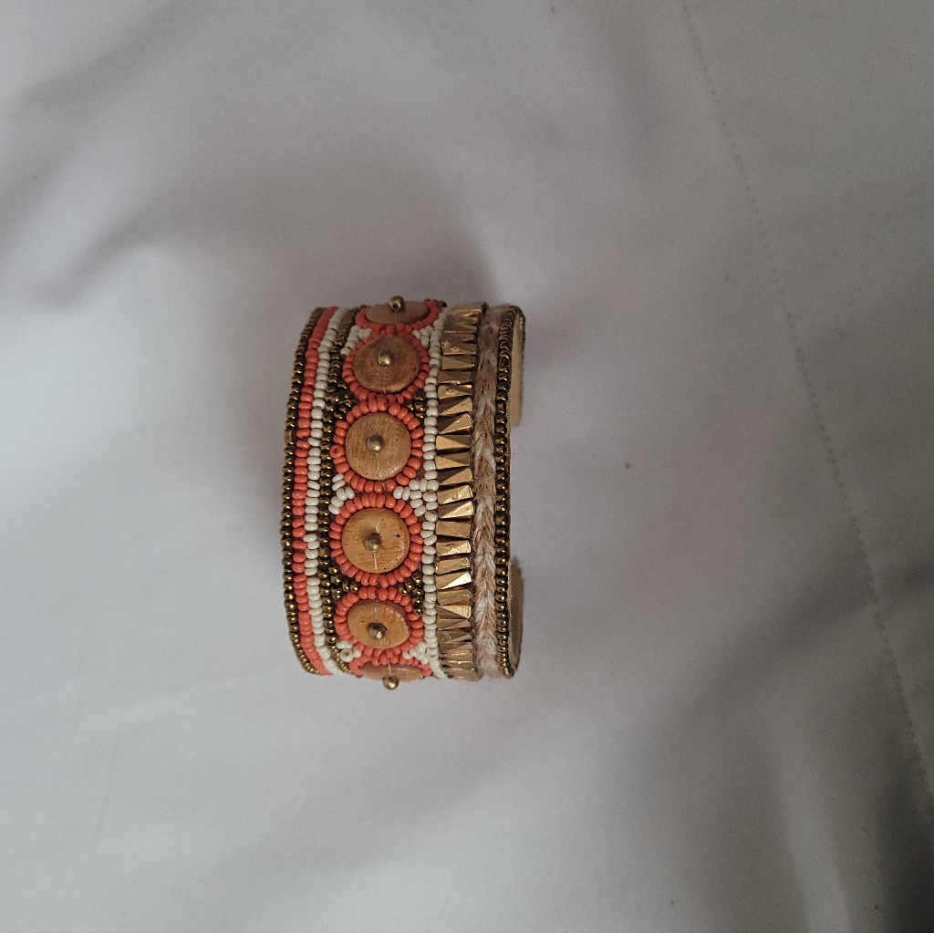 Sassy Jones Bracelet 15$